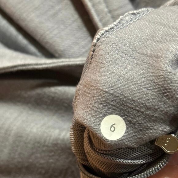 Lululemon Ride On Blazer Jacket Women's Size 6 Fossil Gray Zip Moto Casual - Picture 6 of 16